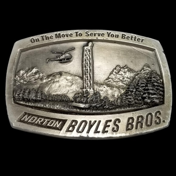 Amwest Casting Belt Buckle - Norton Boyles Bros‎ Collectible with Mountain Scene
